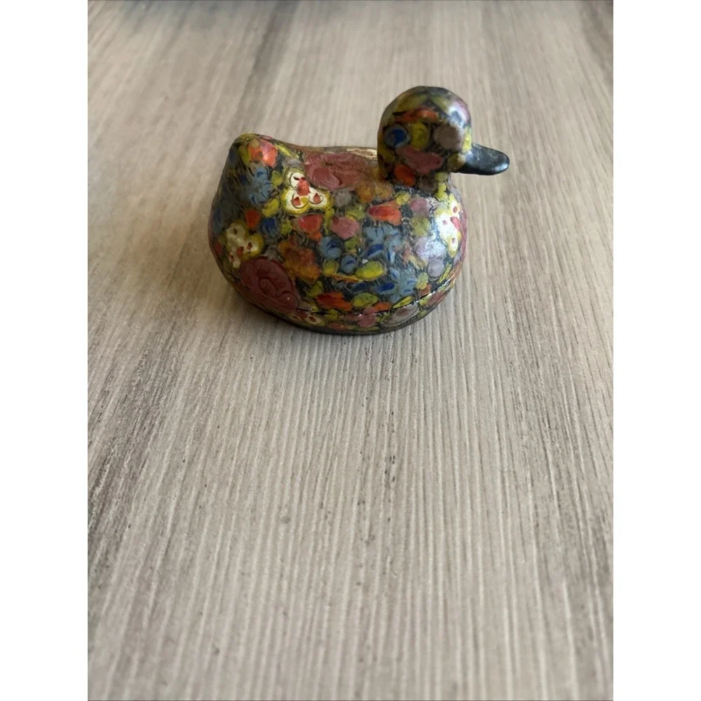 Vintage Hand-Painted Lacquerware Duck Trinket Box 2.5
